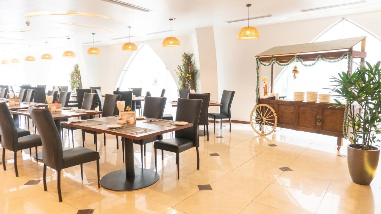 Imperial Boat Hotel Hai Phong Exterior photo