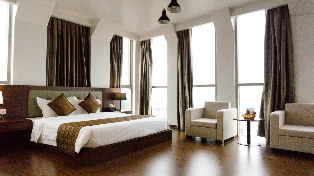 Imperial Boat Hotel Hai Phong Exterior photo